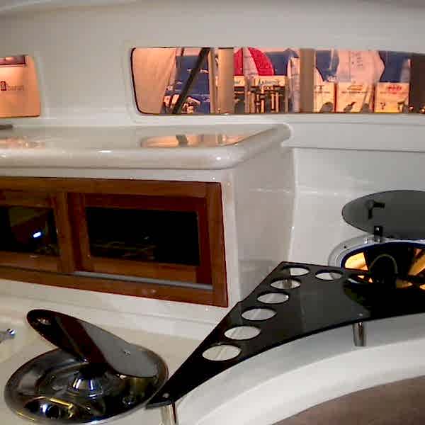 850CC Cabin Cruiser - Euro Boat