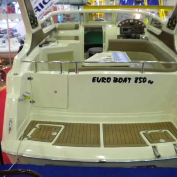 850CC Cabin Cruiser - Euro Boat