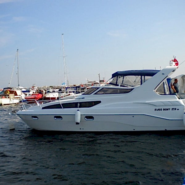850CC Cabin Cruiser - Euro Boat