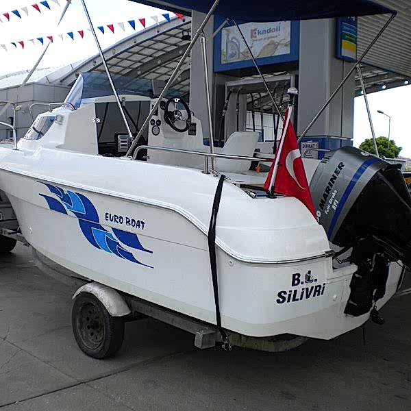 520CC Cabin Cruiser | Euro Boat