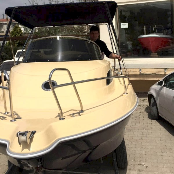 520CC Cabin Cruiser | Euro Boat