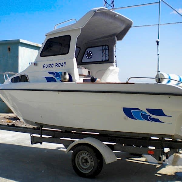 600FM Fisherman Kamaralı Tekne