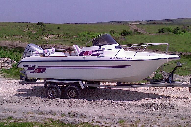 600WA Walkaround Gezinti Teknesi