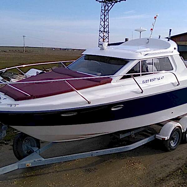 760HT Hard Top | Motoryat