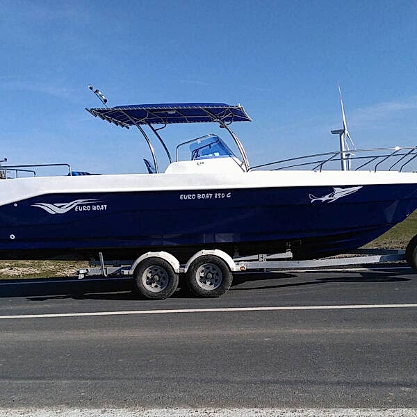 Euro Boat 850C Center Console 02