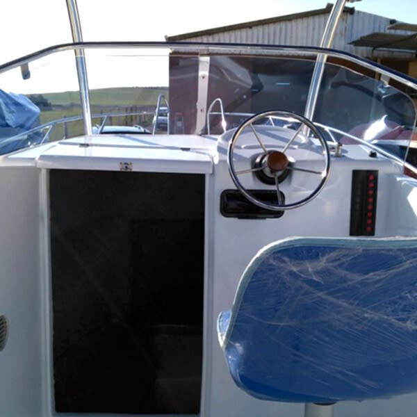 Euro Boat 850C Center Console 08