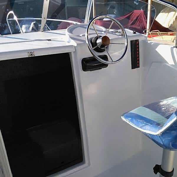 Euro Boat 850C Center Console 09